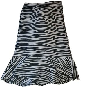 Suzy Shier Black and White Zebra Print Peplum Hem Skirt M